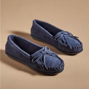Minnetonka Kilty blue suede fringe moccasins